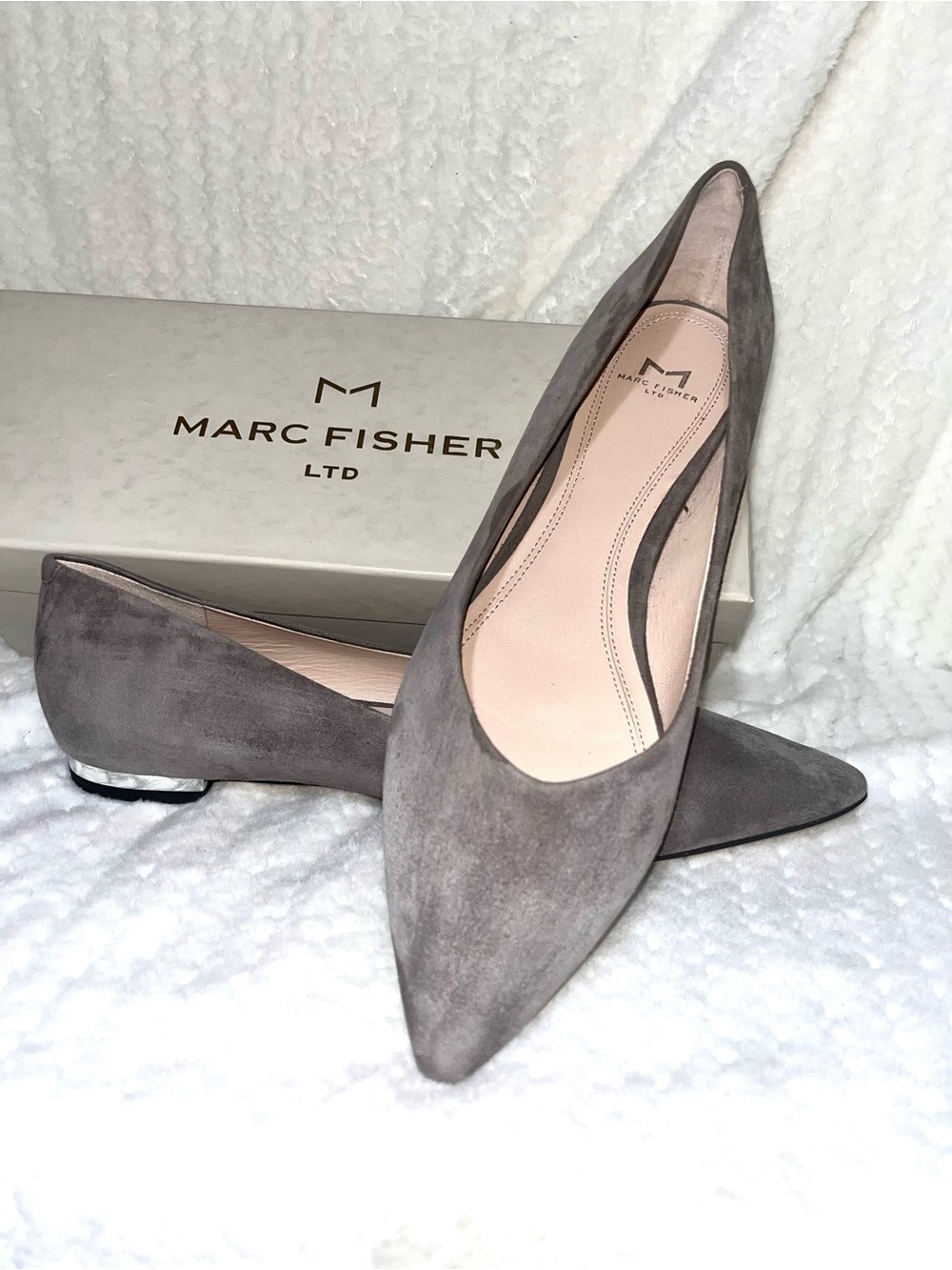 Marc Fisher Pointed Suede Flats in Gray
